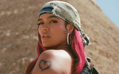 Karol G estrena “El Viaje con Chente” para Amazon Music desde el Cairo