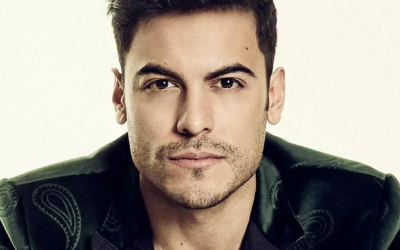 El cantante Carlos Rivera sorprendió a sus fanáticos luego de revelar que será papá por primera vez